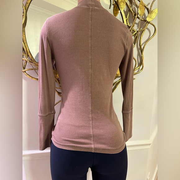 FREE PEOPLE turtle neck - Picture 5 of 7